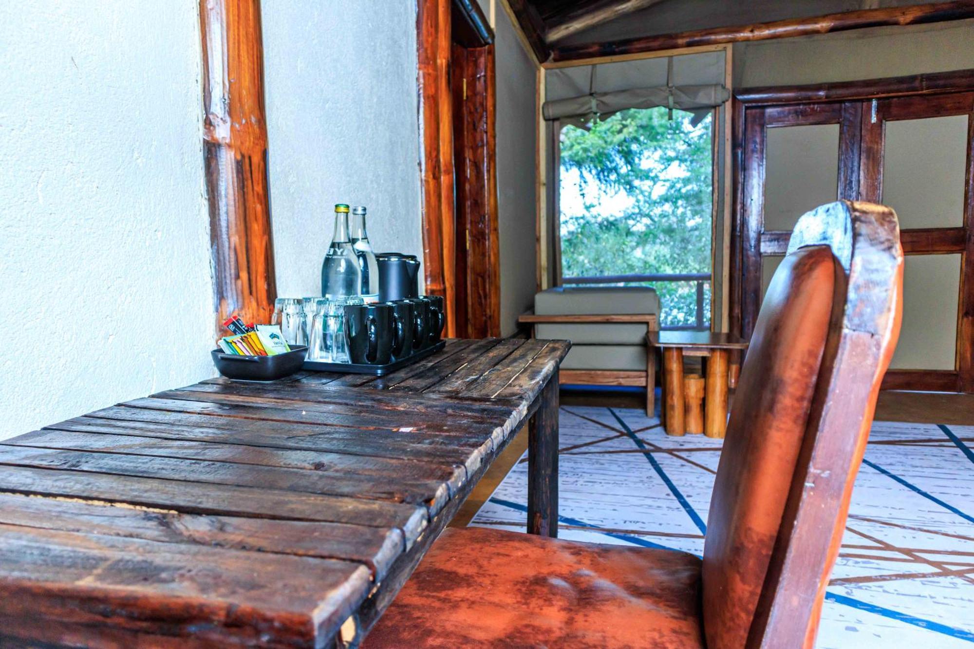 Samburu Elephant Lodge Isiolo Buitenkant foto