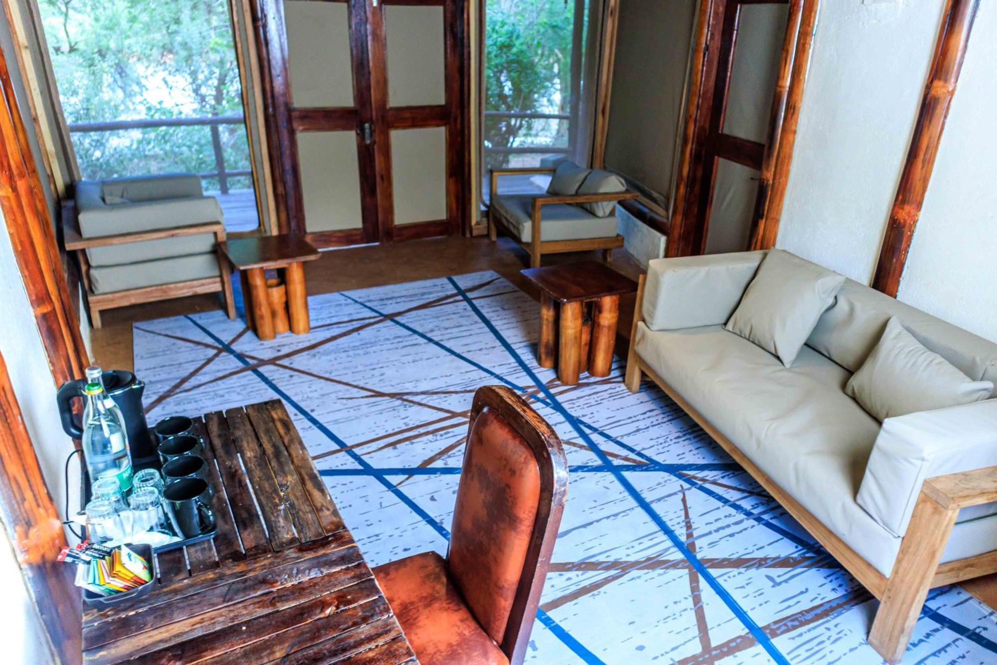 Samburu Elephant Lodge Isiolo Buitenkant foto